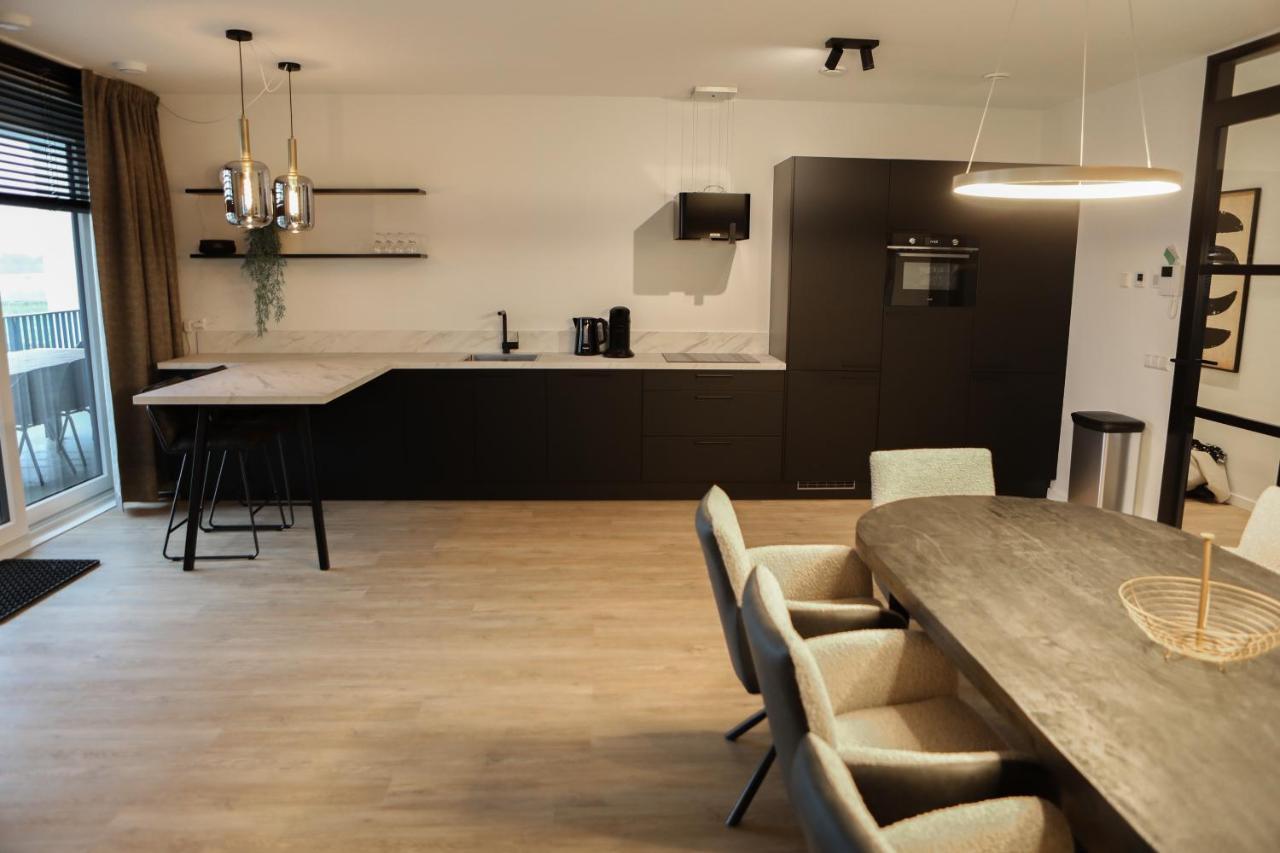 Luxe Loft Appartement In Residence Marina Kamperland Luaran gambar